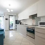 Apartment Chez Lili Centre Terrasse Clim 50m Menton