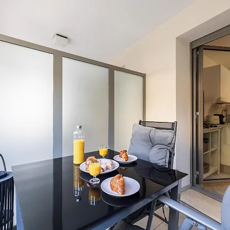 Centre Terrasse Climatisation 50m * Menton