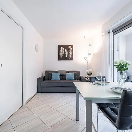 Centre Terrasse Climatisation 50m